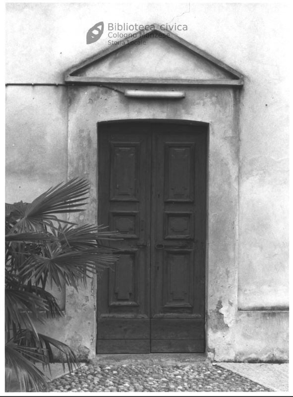 Porta dell'oratorio dell'Assunta (1990)